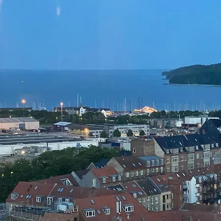 Apartment Unik Udsigt Og Beliggenhed Aarhus