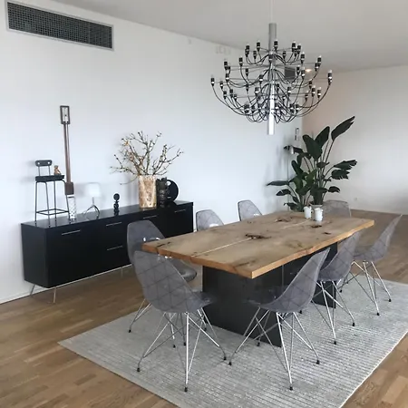 Unik Udsigt Og Beliggenhed Århus